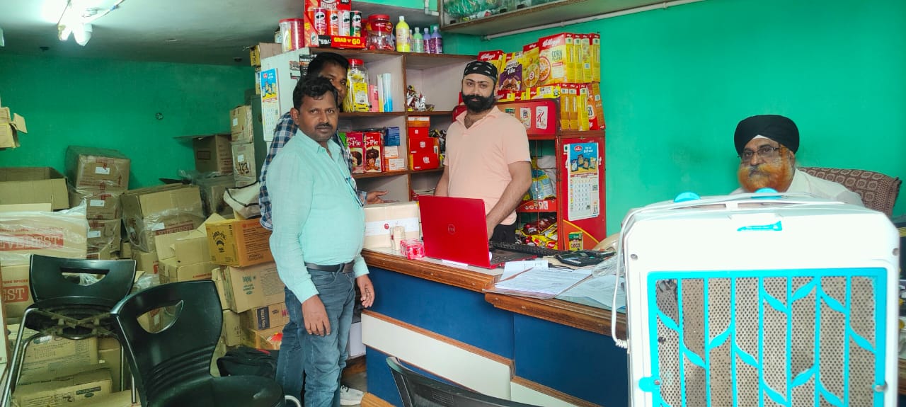 खाद्य सुरक्षा अभियान के तहत जिले में खाद्य प्रतिष्ठानों का किया गया सघन निरीक्षणनिरीक्षण कर कई दुकानों से खाद्य सामग्रियों के विधिक नमूने भेजे गए